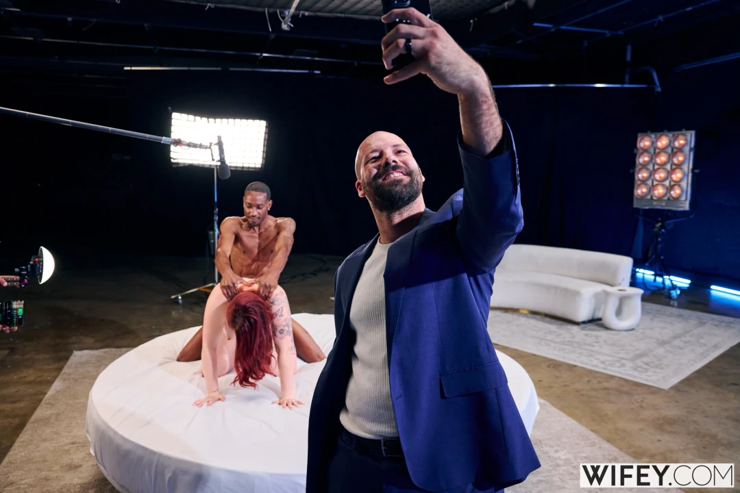 Red Rose And James - Curvy Redhead Gets Stretched Out By BBC — photo 2