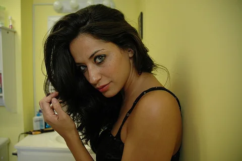 Cassidey fucking in the party with her thong — photo 2