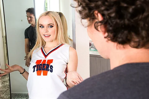 River Fox Fucks Her Friends Brother For The Team — photo 2