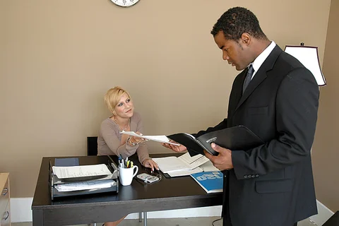 Amber Wild fucking in the office with her petite — photo 2