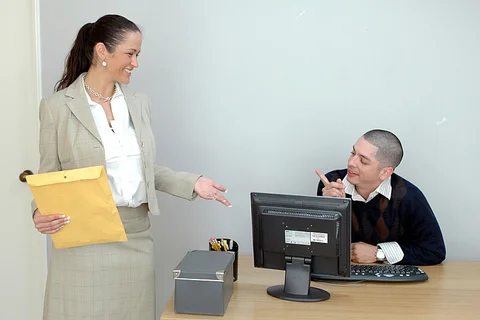 Co-worker Carmella Bing fucking in the desk with her big ass — photo 2