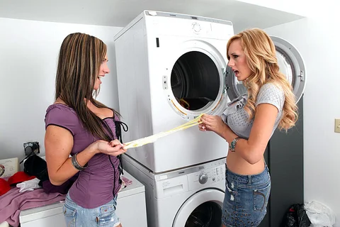 Friend Brett Rossi fucking in the laundry room with her tits — photo 2